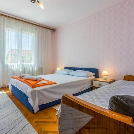 Apartment Danica Dramalj