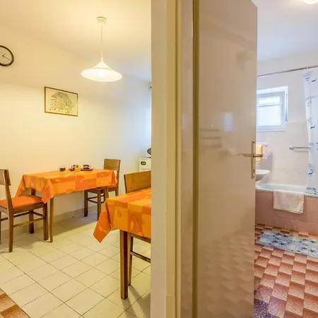 Apartment Danica *
