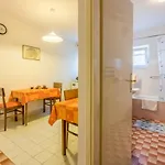 شقة Danica *