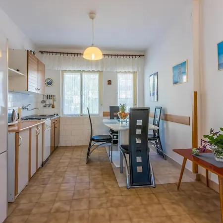 Danica Apartmán *